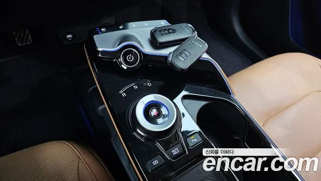 Kia EV6 2023 — фото 11