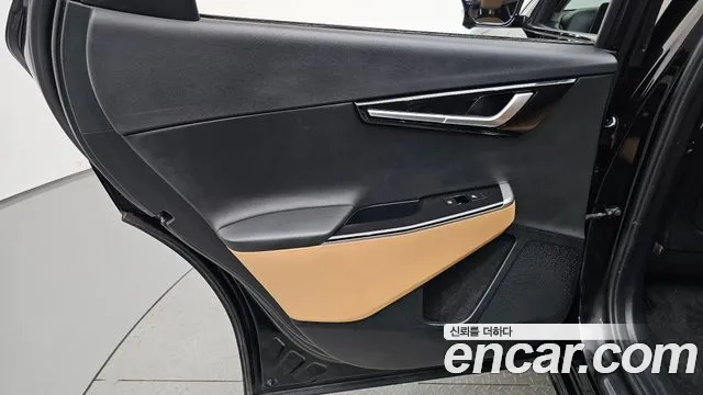 Kia EV6 2023 — фото 14