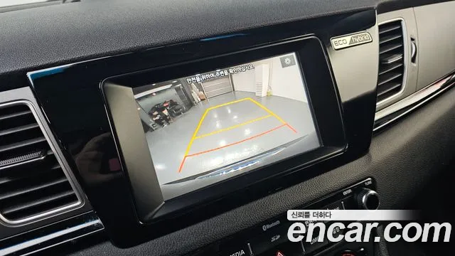 Kia Niro 2017 — фото 14