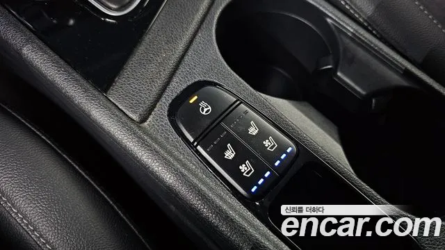 Kia Niro 2017 — фото 15