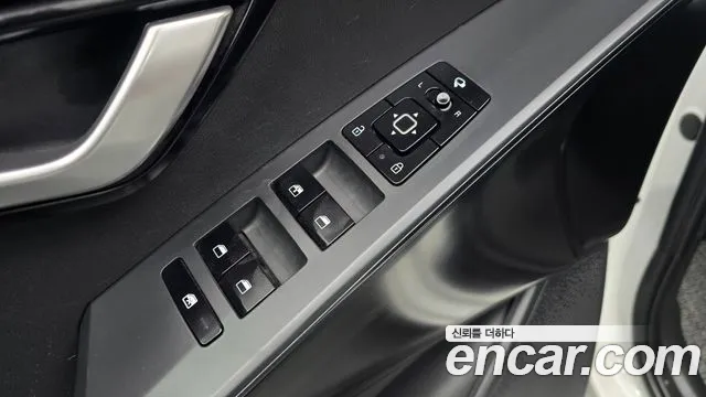 Kia Niro 2022 — фото 16
