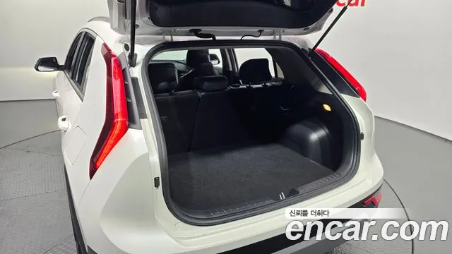 Kia Niro 2022 — фото 19