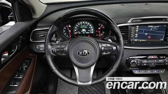 Kia Sorento 2016 — фото 12