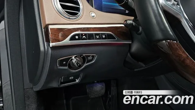 Mercedes-Benz S-Class 2018 — фото 18