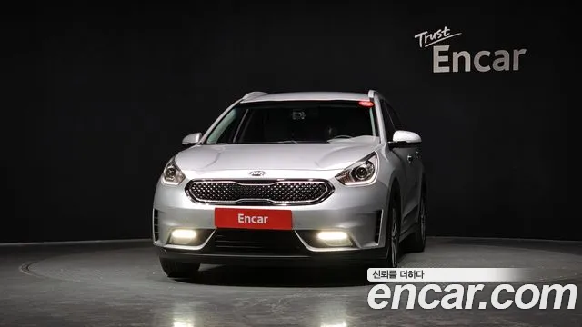 Kia Niro 2017 — фото 3
