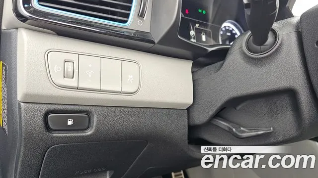Kia Niro 2017 — фото 16