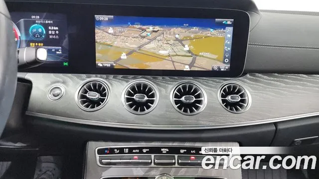 Mercedes-Benz CLS-Class 2020 — фото 18