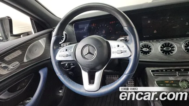 Mercedes-Benz CLS-Class 2020 — фото 19