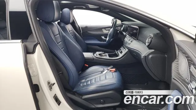 Mercedes-Benz CLS-Class 2020 — фото 16