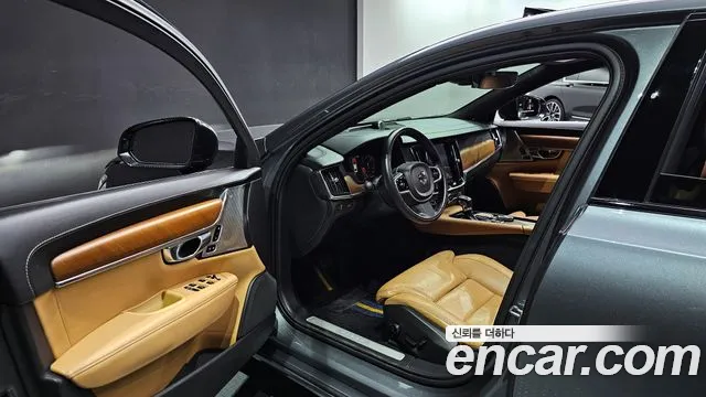 Volvo S90 2018 — фото 10
