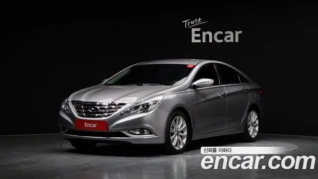 Hyundai Sonata 2011 — фото 1