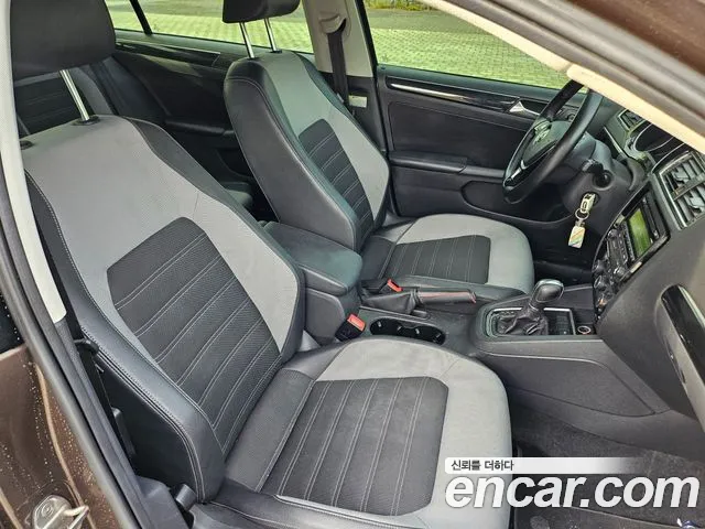 Volkswagen Jetta 2015 — фото 12