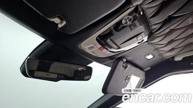 Kia EV6 2023 — фото 20