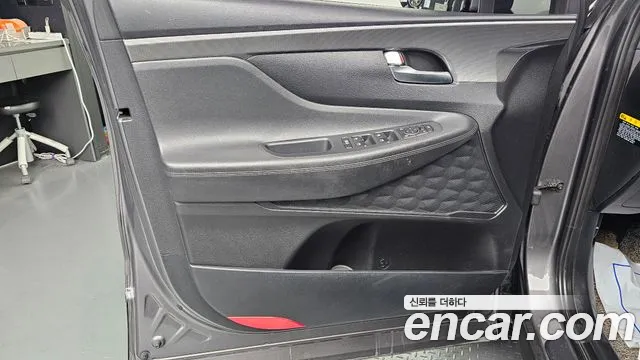 Hyundai Santafe 2019 — фото 14