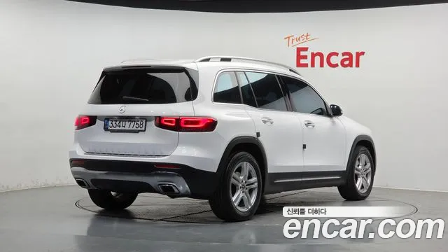 Mercedes-Benz GLB-Class 2020 — фото 2