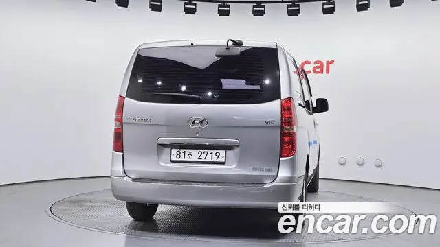 Hyundai Starex 2015 — фото 4
