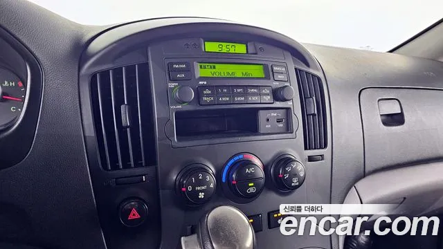 Hyundai Starex 2015 — фото 20