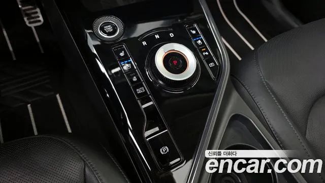 Kia Niro 2022 — фото 9
