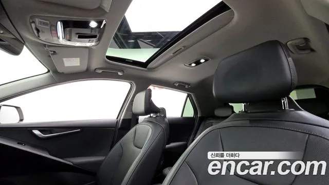 Kia Niro 2022 — фото 18