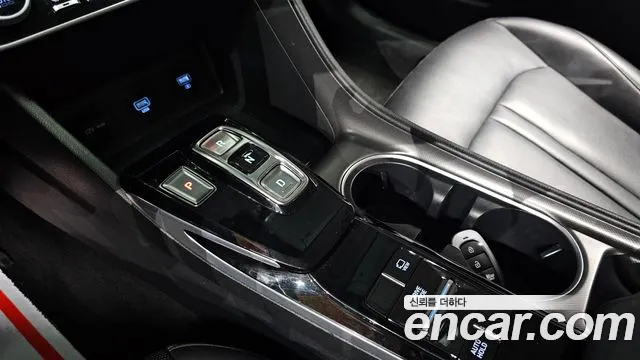 Hyundai Sonata 2023 — фото 9