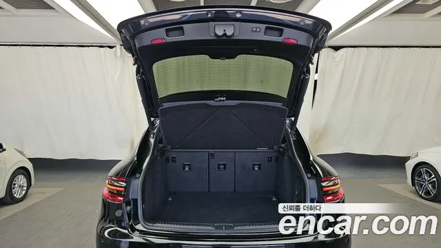 Porsche Macan 2017 — фото 20