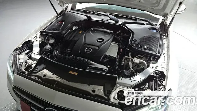 Mercedes-Benz E-Class 2021 — фото 5