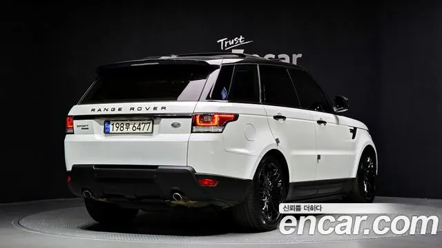 Land Rover Range Rover Sport 2016 — фото 2