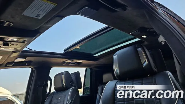 Cadillac Escalade 2022 — фото 19