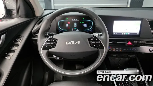 Kia Niro 2022 — фото 12
