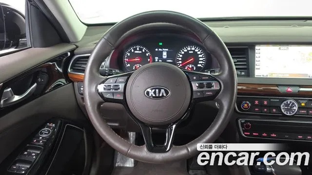 Kia K7 2017 — фото 15