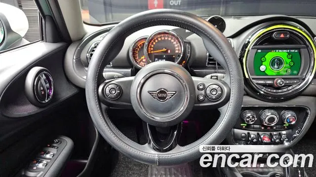 Mini Clubman 2020 — фото 19