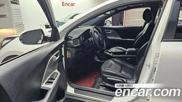 Kia Niro 2020 — фото 10