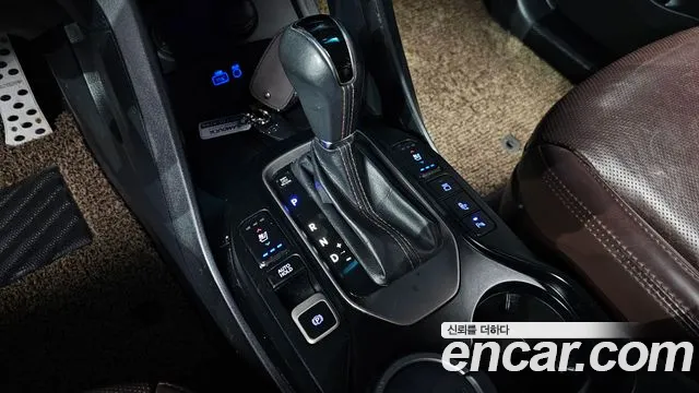 Hyundai Maxcruz 2017 — фото 12