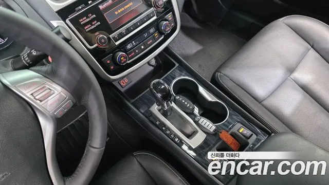 Nissan Altima 2018 — фото 12