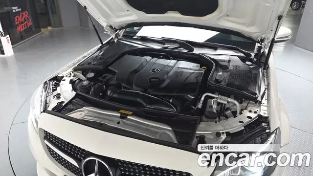 Mercedes-Benz C-Class 2018 — фото 5