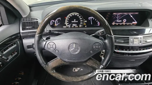 Mercedes-Benz S-Class 2012 — фото 13