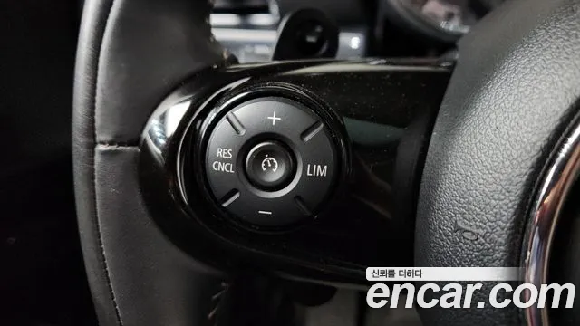 Mini Clubman 2019 — фото 17