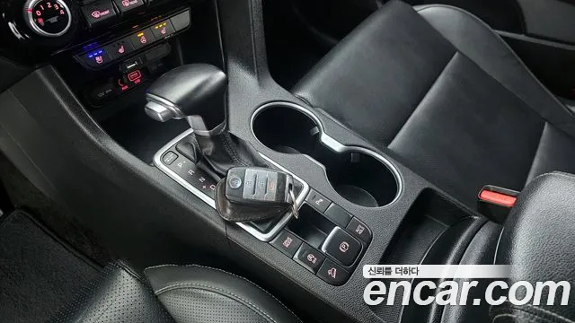 Kia Sportage 2016 — фото 12