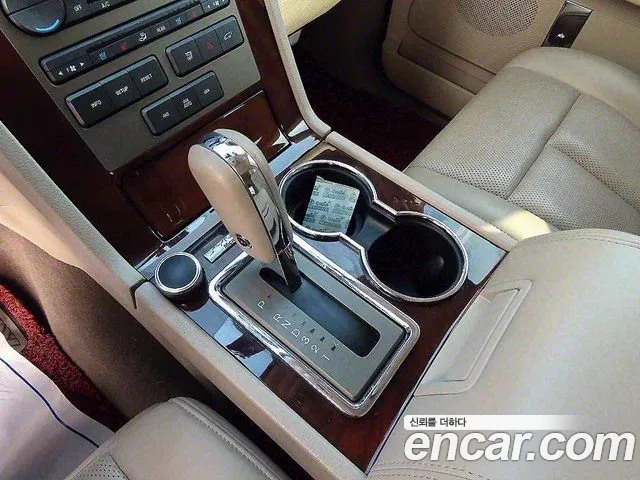 Lincoln Navigator 2014 — фото 10