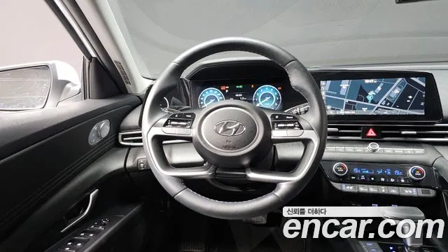 Hyundai AVANTE 2022 — фото 12