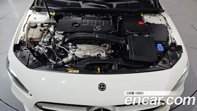 Mercedes-Benz A-Class 2021 — фото 5