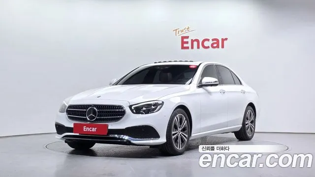 Mercedes-Benz E-Class 2022 — фото 1