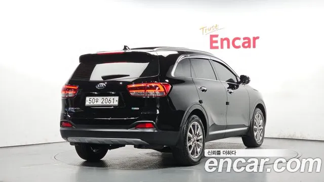 Kia Sorento 2017 — фото 2