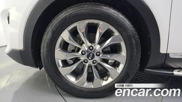 Kia Sorento 2019 — фото 5