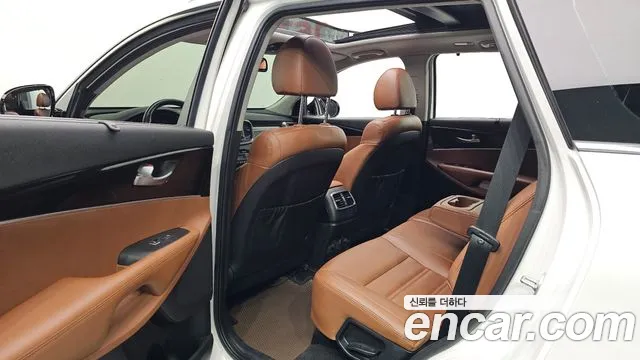 Kia Sorento 2019 — фото 11