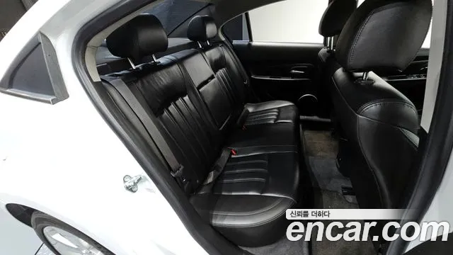 ChevroletGMDaewoo Cruze 2011 — фото 11
