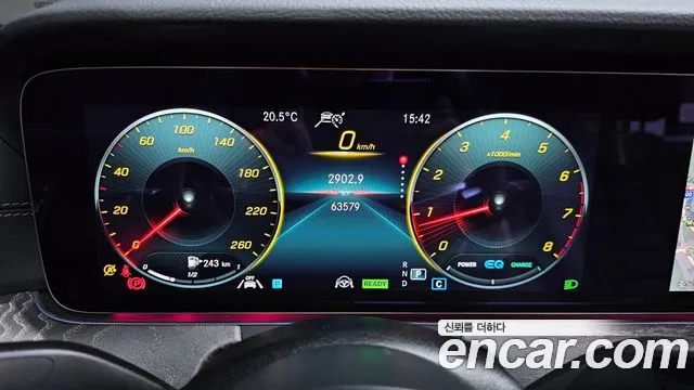 Mercedes-Benz E-Class 2022 — фото 11