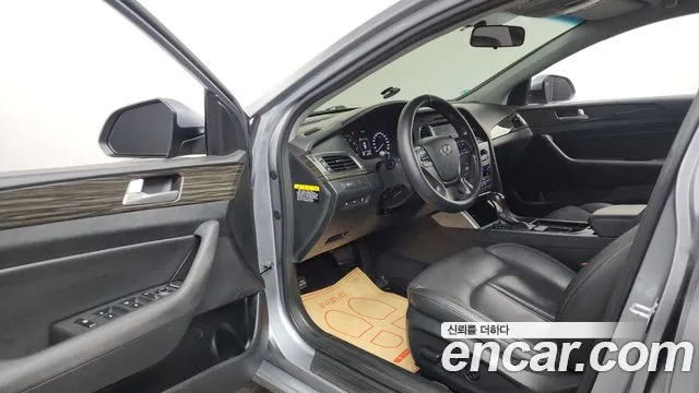 Hyundai Sonata 2015 — фото 13