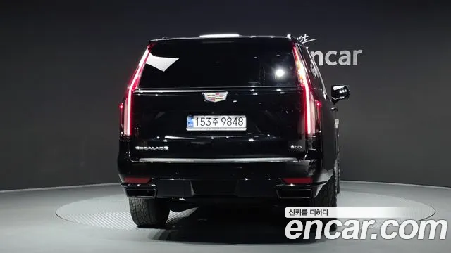 Cadillac Escalade 2023 — фото 4