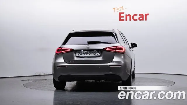 Mercedes-Benz A-Class 2019 — фото 4